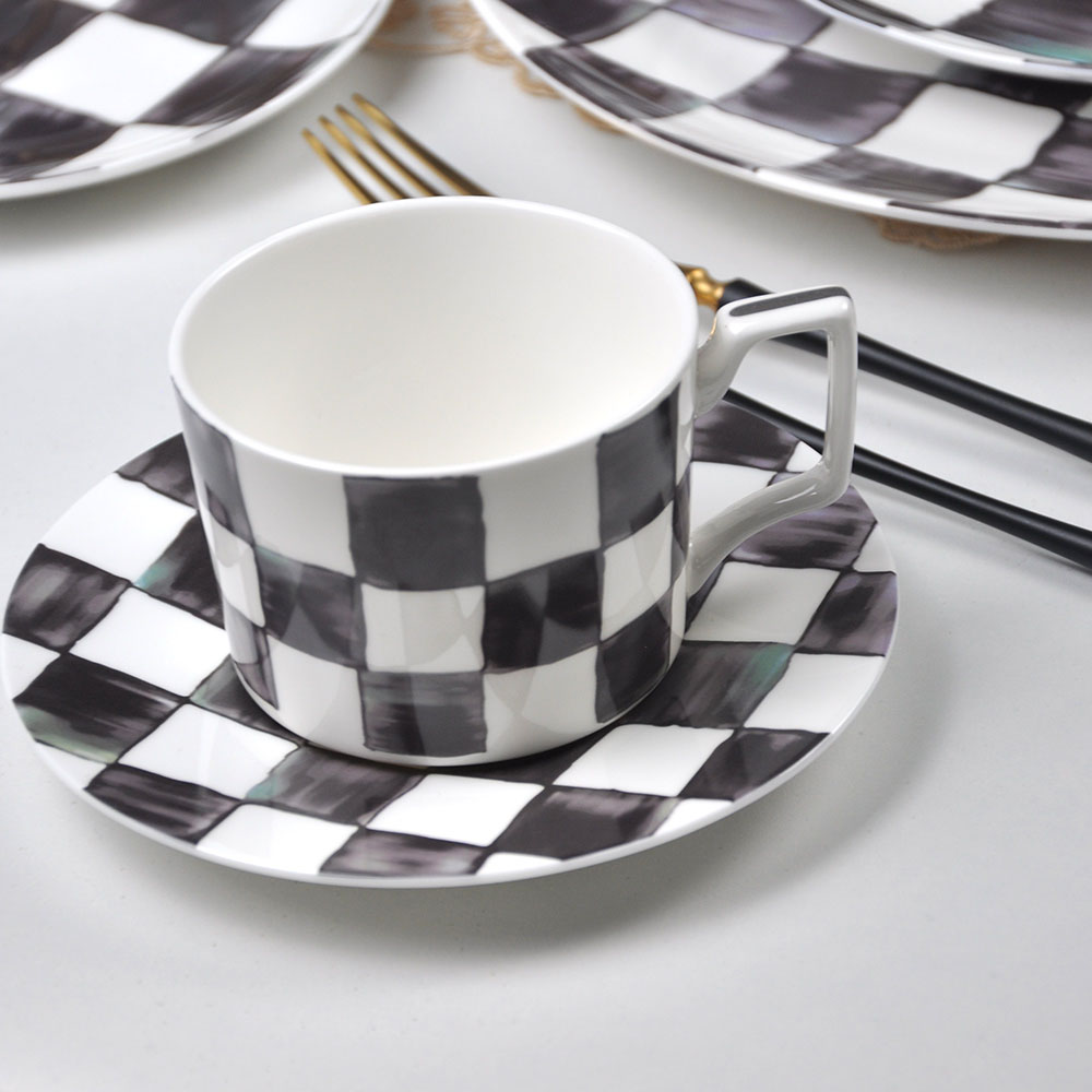 Black White Cube Dinner Plate Set And Cup