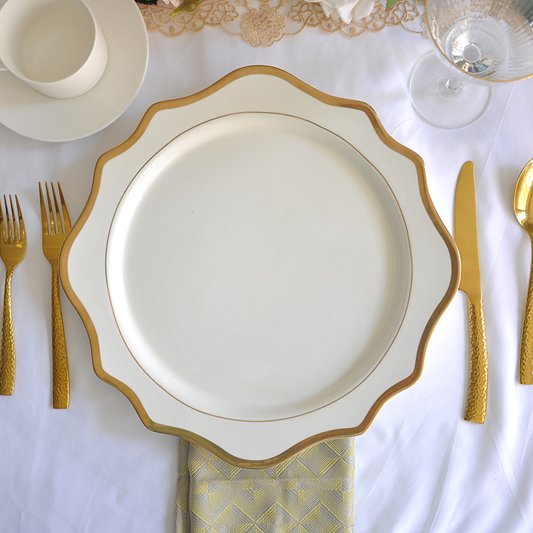 White Porcelain Dinner Plates Set