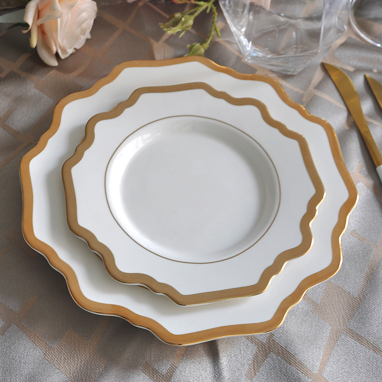 White Porcelain Dinner Plates Set