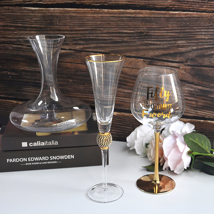 Gold Stem Bourgogne Glass