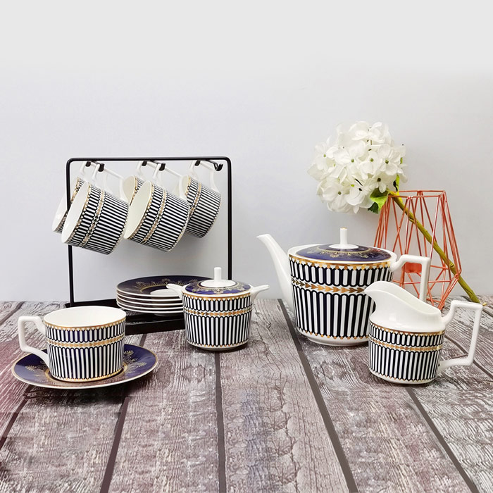 Classic Bone China Tea Set With Teapot