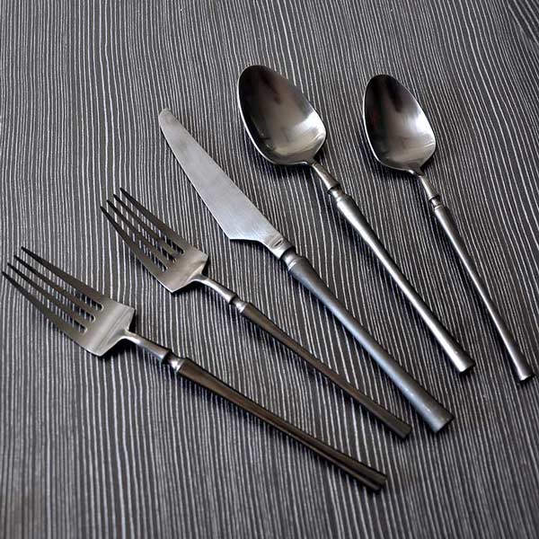 Black Silverware Knife Fork And Spoon Set