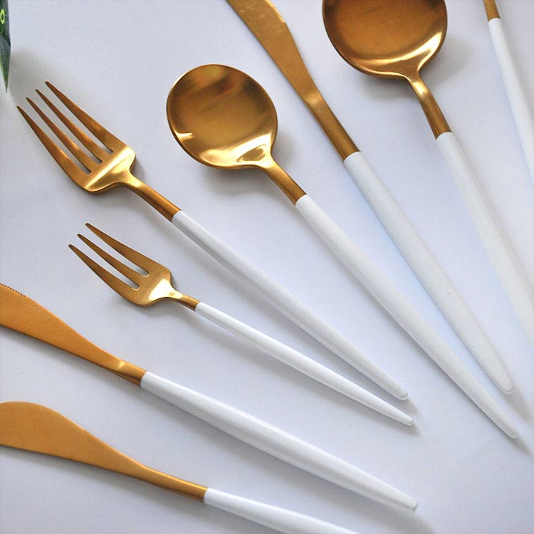 White Handle And Gold Cutlery Flatware Set 