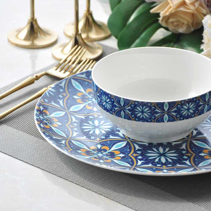 Luxury Blue And Gold Flower Dinnerware