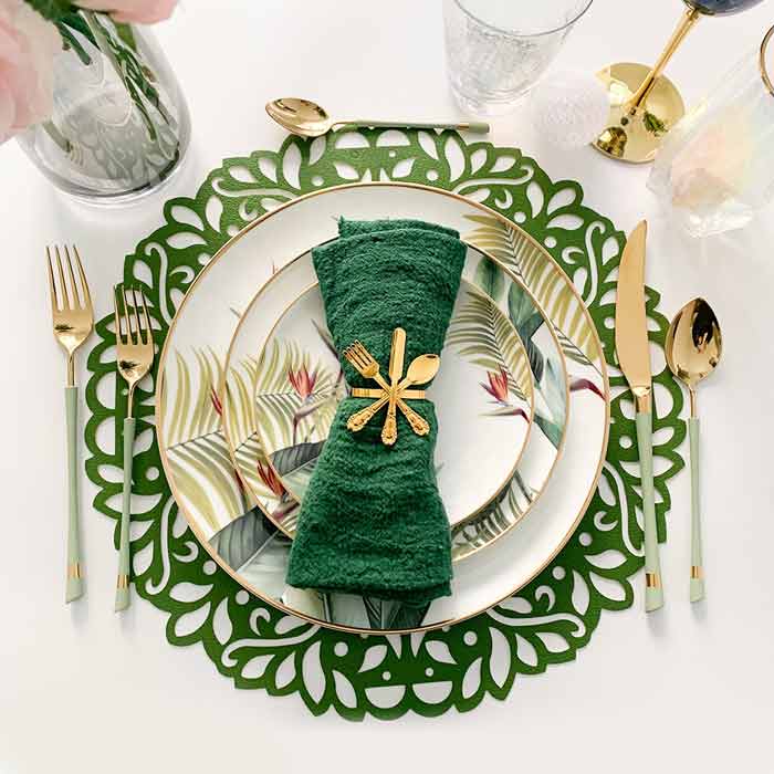 Mexico Green Leaves Flamingos Dinner Plate