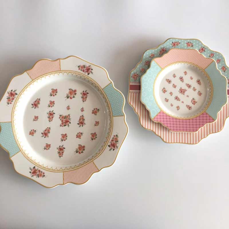 Pink Flower Dinner Plate Set