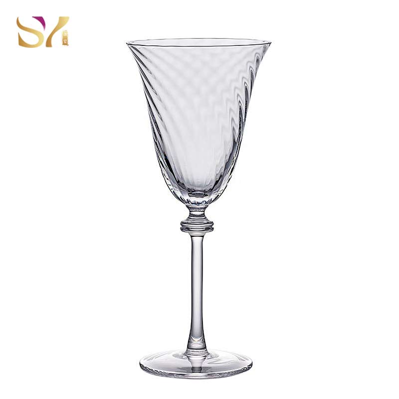 Ribbed Crystal White Wine Glass