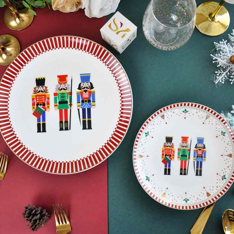 Holiday Christmas Dinnerware Set